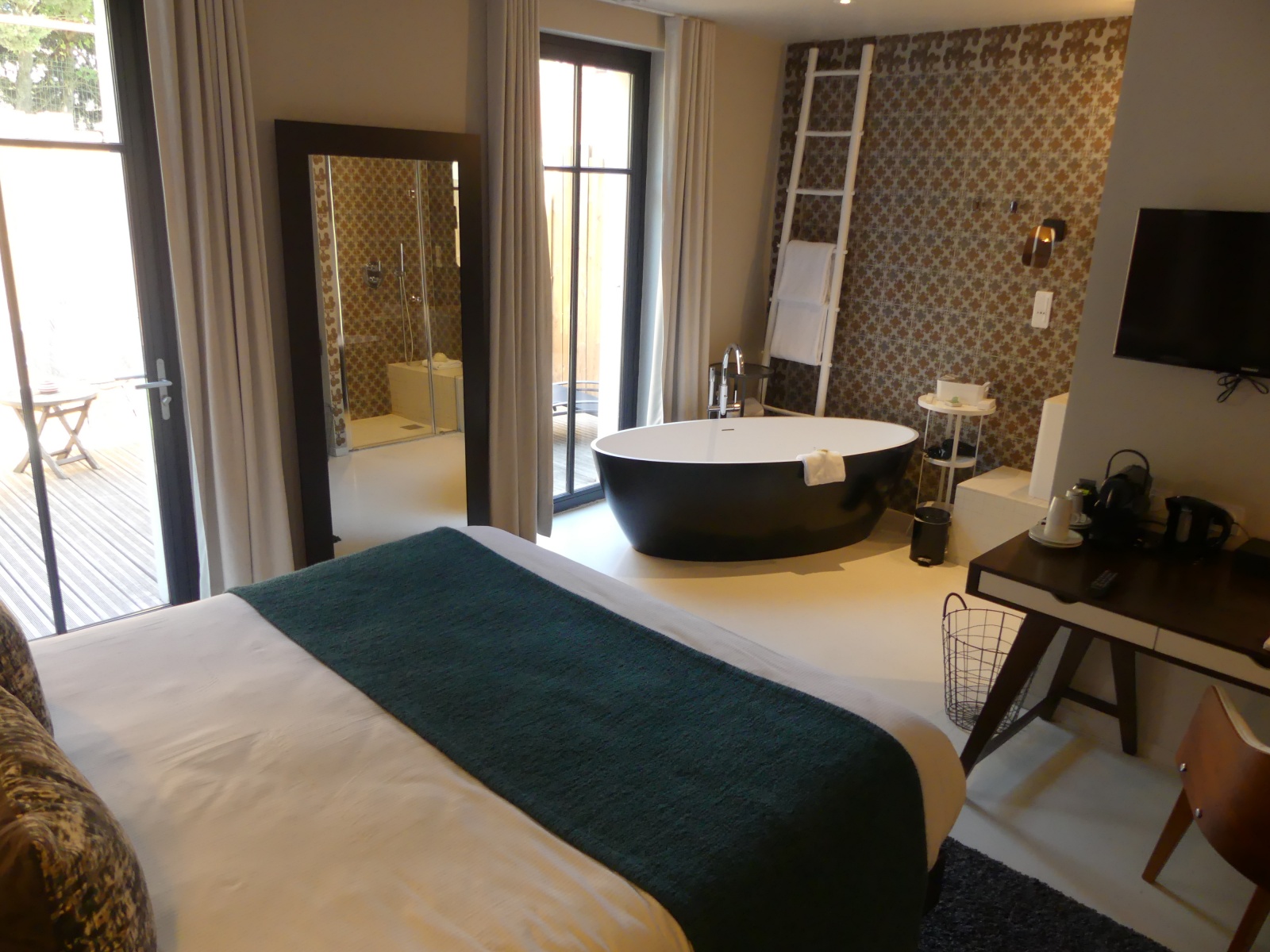 Chambre Supérieure avec jacuzzi privatif Hôtel Pont-Levis Carcassonne